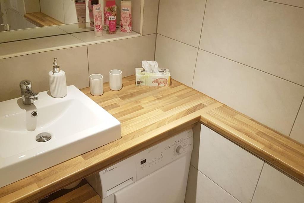 Ferienwohnung Zwischen Weinheim Und Hemsbach Экстерьер фото