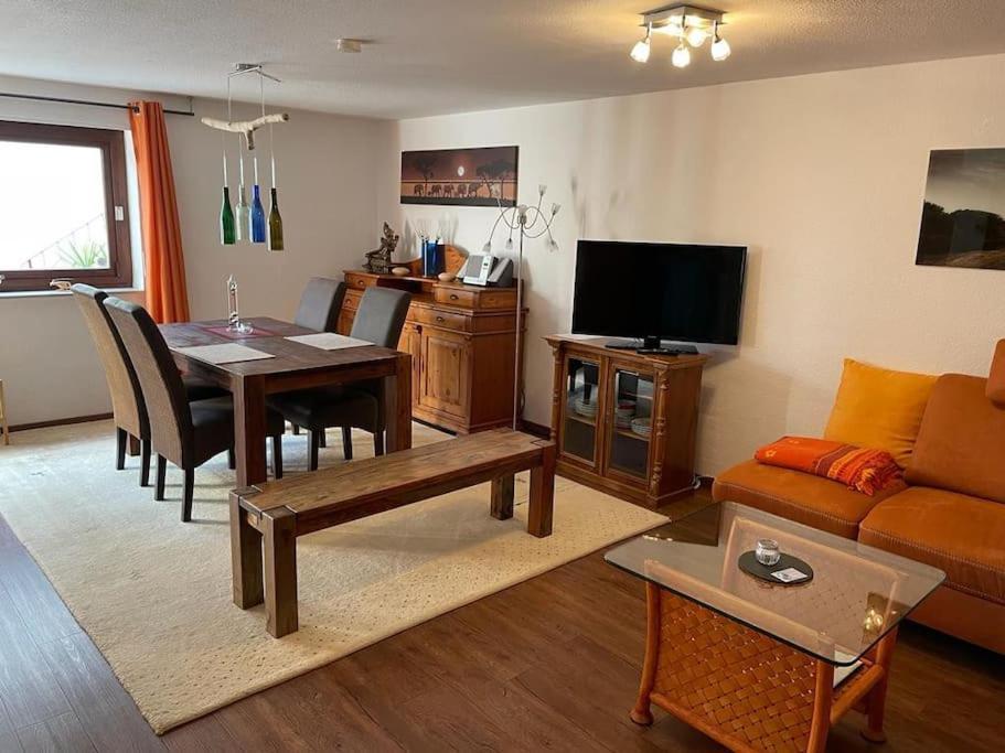 Ferienwohnung Zwischen Weinheim Und Hemsbach Экстерьер фото